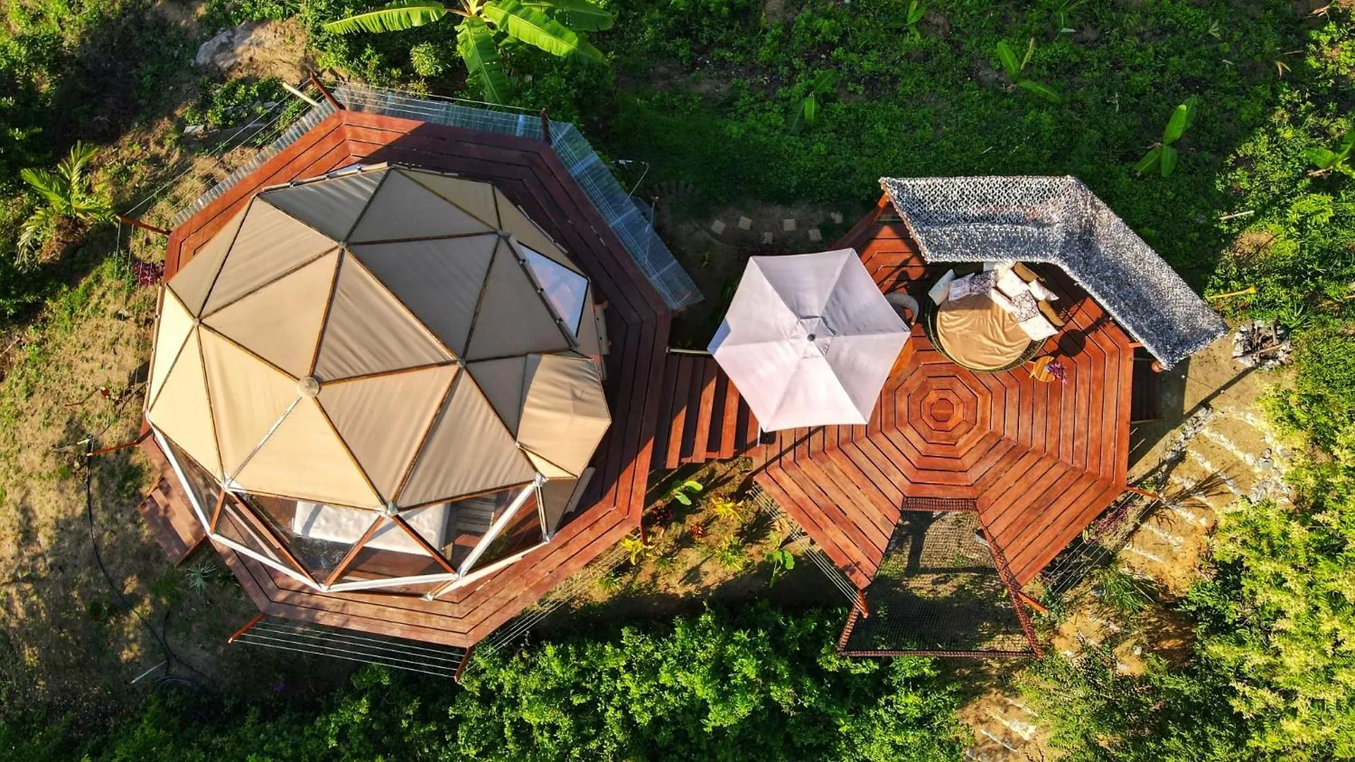 Glamping - Habla Con La Luna Hotel Santa Marta  Luxury tent